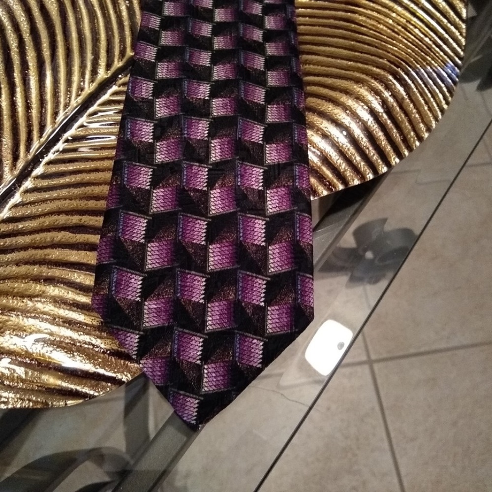 Ermenegildo Zegna 100% SILK BLACK AND WINE